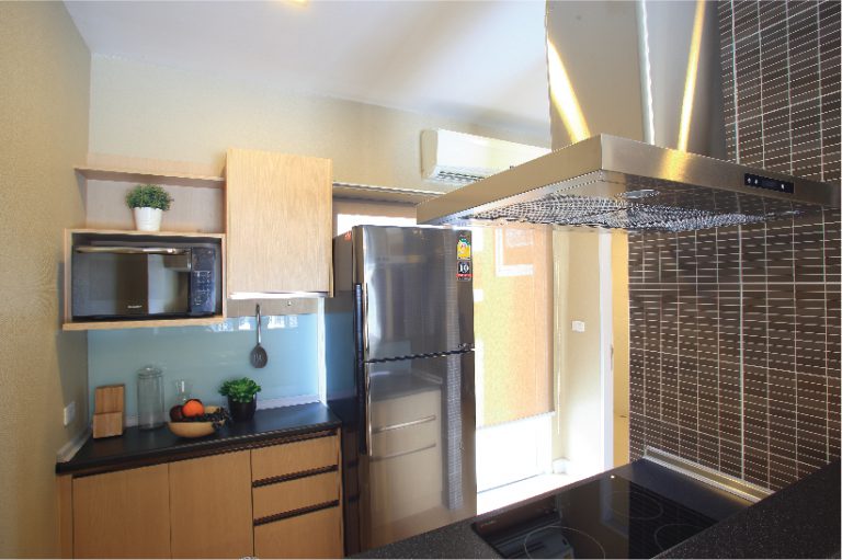 Photo-Spec-on-web-14-768x511