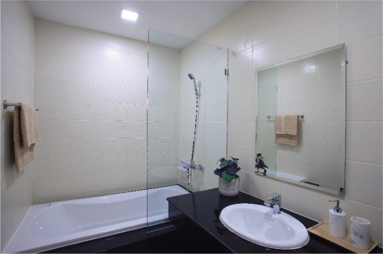 Photo-Spec-on-web-17-768x511