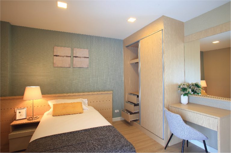 Photo-Spec-on-web-19-768x511
