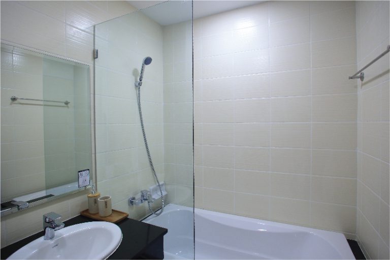 Photo-Spec-on-web-36-768x511